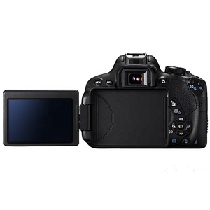 DF Wholesale 2022 Offre Spéciale Appareil Photo Numérique Original 95% Neuf 700D avec Objectif 18-135mm/f3.5-5.6IS, Chargeur de Batterie, Sangle d'Épaule - Product Image 2