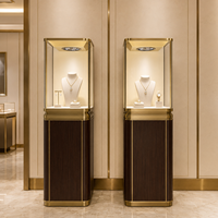 Vitrine à bijoux haut de gamme, robuste, écologique, avec verre transparent, finition dorée, rectangulaire, éclairage LED, aspect bois foncé