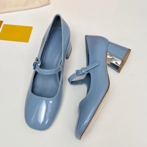 Zapatos de diseñador de lujo, nuevos zapatos negros de tacón alto para mujer, estilo francés retro, con punta cuadrada, tipo Mary Jane, con hebilla, cómodos y fáciles de poner. - Product Image 4