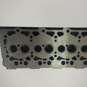 Pièces de machines agricoles de haute qualité, composants de moteur et de culasse pour moteurs Yanmar 4TNV88 - Product Image 1