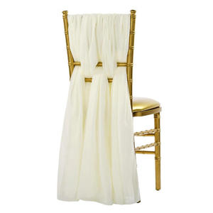 Vente en gros de ceinture de chaise blanche en polyester, décoration de chaise de mariage texturée en mousseline de soie blanche pour banquets et usage domestique - Product Image 1