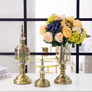 Vase à fleurs artificielles en métal avec verre, utilisé <span class=keywords><strong>pour</strong></span> <span class=keywords><strong>centre</strong></span> <span class=keywords><strong>de</strong></span> <span class=keywords><strong>Table</strong></span> <span class=keywords><strong>de</strong></span> noël - Product Image 6