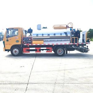 High Quality Bitumen <b>Sprayer</b> Truck 3t Road Construction Equipment Truck Asphalt Distributor Truck - Product Image 1