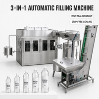 Machine de remplissage de bouteilles d'eau pure minérale industrielle entièrement automatique à grande vitesse monobloc 3 en 1 (rinçage, bouchage, remplissage)