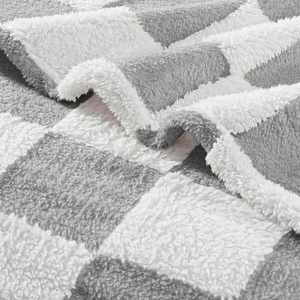 Couverture polaire d'impression de grandes grilles de Football légères luxueuses pour chaise canapé canapé lit floue douce confortable couverture de jet personnalisée - Product Image 3