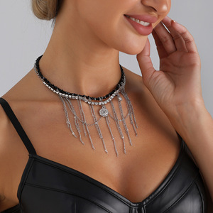 Bijoux transfrontaliers européens et américains Dark Long Tassel Rhinestone Ins Hot Girl Style Devil Eye Necklace - Product Image 1