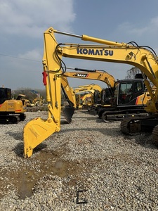 Komatsu PC130 d'occasion en bon état, marque japonaise Komatsu, excavatrice hydraulique de 12 tonnes, 130 CV, à vendre à prix avantageux - Product Image 4
