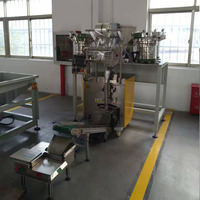 Machine d'emballage automatique pour le comptage de vis et de têtes d'outils avec alimentateur vibrant