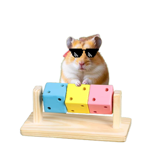 Nouveau Nid d'Ours Doré Couleur Unie en Bois, Jouet Multifonctionnel Écologique et Adorable, Ensemble de Jouets Classiques de Dessin Animé, Cube Amusant pour Hamster, Jouet à Mâcher pour Animaux de Compagnie - Product Image 1