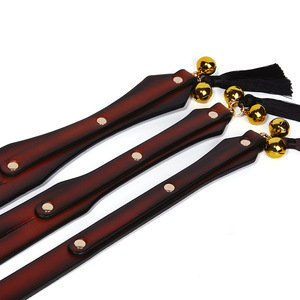 ไม้พายหนังแท้แบบแยกสีน้ำตาลอุปกรณ์ตบสำหรับคู่รักผู้ใหญ่ - Product Image 4