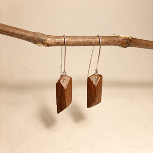 Boucles d'oreilles pendantes géométriques en bois avec crochets argentés, ton brun naturel, composants de bijoux - Product Image 1