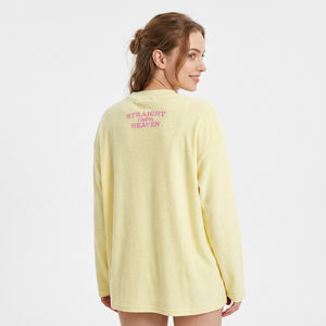 Camiseta Unisex de Corte Cuadrado para Mujer, Estilo Y2K, 100% Algodón Jersey, Tallas Grandes, Personalización con Estampado y Bordado, Hecho en Vietnam - Product Image 1