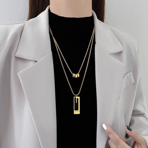 2024 <span class=keywords><strong>Pull</strong></span> en acier inoxydable de marque noire à double couche Collier en or 18 carats - Product Image 5