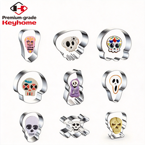 Stampi per Biscotti di <span class=keywords><strong>Halloween</strong></span> in Acciaio Inox con Design Personalizzato: Forme di Pipistrello, Teschio, Fantasma, Gatto e Strega - Product Image 3