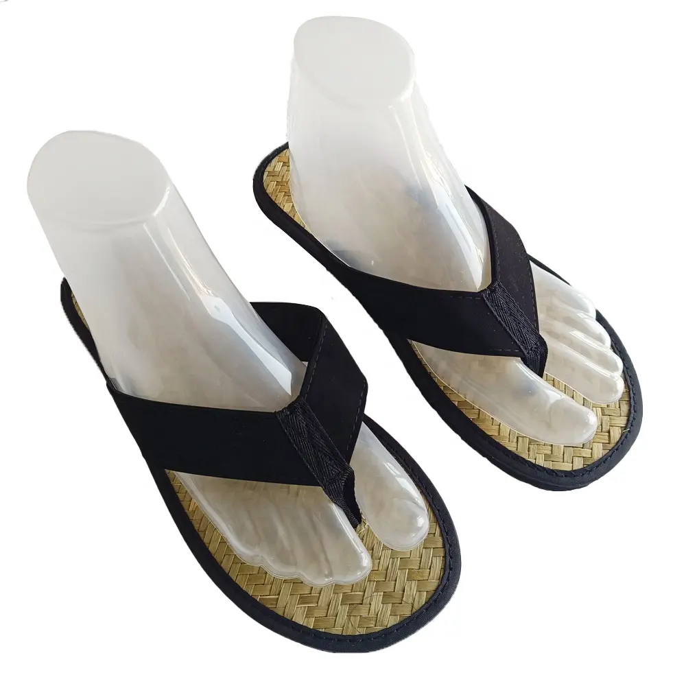 wholesale biodegradable flip flop grass woven sandals open toe rubber sole straw disposable slippers for hotel