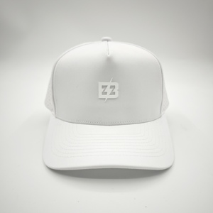 Gorra de Golf de Cinco Paneles, Sólida e Impermeable, con Emblema de Silicona Personalizado, MOQ Bajo, OEM, Perforada con Láser, Transpirable, Elección Profesional - Product Image 5