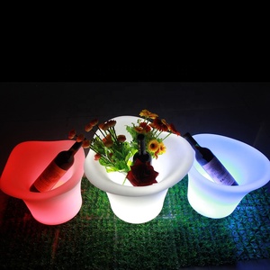 Vaso LED per Esterni/Interni, <span class=keywords><strong>Vasi</strong></span> Decorativi in <span class=keywords><strong>Plastica</strong></span> con Illuminazione, Fioriera con Luci - Product Image 2
