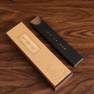 Bâtons d'encens en bois d'agar naturel, type bambou, pour usage religieux et désodorisation domestique - Product Image 1