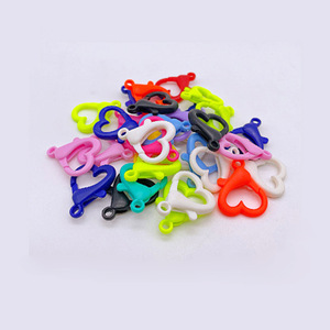 Plastic Heart Shape <b>Clip</b> <b>Buckle</b> Colorful Durable For Eyewear Mask Keychain Accessory - Product Image 2
