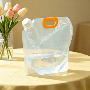 Sac de stockage d'eau pliable léger et portable pour le camping, les camping-cars, la vie en van et les voyages - Product Image 1