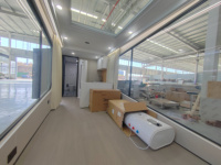 Cabine Modulaire Préfabriquée en Acier Isolée de Qualité Supérieure, Style Capsule Spatiale Moderne, pour Hôtels, Écoles et Ateliers de Luxe, Conception à Haute Stabilité