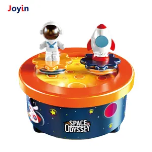 बच्चों मिनी अंतरिक्ष अंतरिक्ष यात्री संगीत बॉक्स उपहार लिपटे हिंडोला संगीत खिलौना बच्चों के जन्मदिन के लिए बच्चों के दिन क्रिसमस