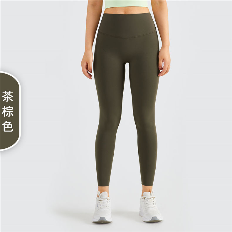 สีน้ำตาล