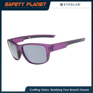 Gafas de sol con Montura de plástico Gafas de sol rosas informales elegantes y cómodas para accesorios de moda - Product Image 2