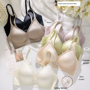 サプライヤー卸売 ワイヤーなしプッシュアップシームレスディープVネック三角ブラ スムースソフト薄型ブラレット ジェリープラスサイズ女性用ブラ - Product Image 1