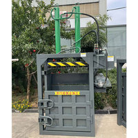 Mesin Baling Vertikal untuk Besi Tua Kawat Logam dengan Silinder Tahan Suhu Tinggi & Rel Keluar Baja Tebal & Inti Tembaga Penuh