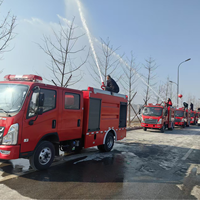 Camion de lutte contre l'incendie industriel à mousse et eau pour les parcs chimiques et les urgences en zone pétrolière