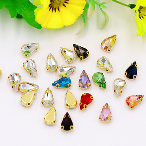 Strass en verre doré en forme de goutte d'eau, 12 facettes, 4 trous, pour vêtements DIY, robes de mariée, accessoires artisanaux, vente en gros - Product Image 4