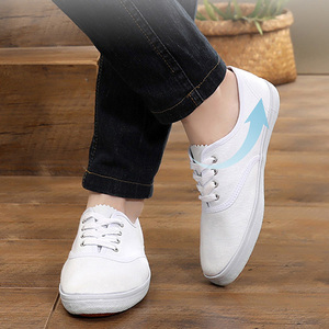Chaussures de marche décontractées en toile blanche pour hommes et femmes, simples, tendance, respirantes, à semelle en caoutchouc, confortables, printemps, été, automne, hiver, exercice - Product Image 6