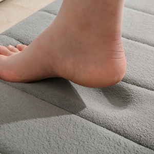 Tapis de bain Cangming de haute qualité en polaire corail 16x24 pouces matelassé antidérapant pour salle de bain – Vente en gros - Product Image 3