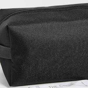 Durable Eco-Friendly Nylon Travel Cosmetic Organizer Black Zipper Waterproof Soft Handle for Pouch for Women Men - Product Image 3