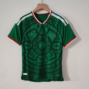 Camisetas de Fútbol Sublimadas Personalizadas con MOQ Bajo, Transpirables, de Manga Corta, con Logotipo y Números del Equipo, 100% Poliéster - Product Image 4