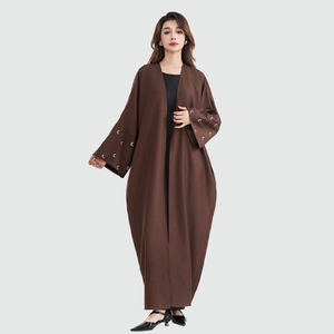 <span class=keywords><strong>Abaya</strong></span> <span class=keywords><strong>Kimono</strong></span> Modeste pour Femmes Musulmanes avec Broderie en Forme de Croissant et Manches Ouvertes, Logo Personnalisé OEM - Product Image 4