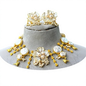 Conjunto de Collar y Aretes de Perlas Chapados en Oro de Latón de Primera Calidad, Joyería de Moda para Mujer, Regalo de Boda - Product Image 2