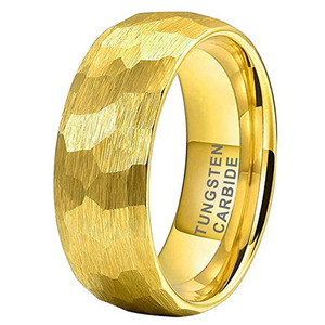 Venta caliente carburo de tungsteno 8mm negro martillado anillo joyería martillado boda compromiso bandas <span class=keywords><strong>alianza</strong></span> joyería <span class=keywords><strong>para</strong></span> hombres mujeres - Product Image 2