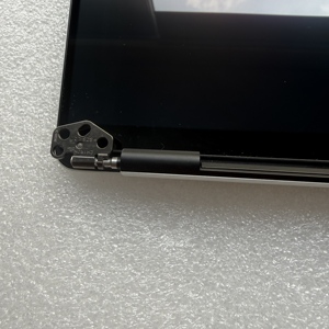 P29352-001 pour <span class=keywords><strong>HP</strong></span> ZBook Ultra G1a Station de travail <span class=keywords><strong>mobile</strong></span> 14 pouces Écran tactile OLED 2.8K Charnière argentée - Product Image 3