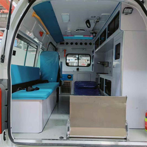 Véhicule d'urgence 4x2 à conduite à droite, véhicule médical mobile/ambulance, voiture médicale, ambulance, fourniture directe d'usine - Product Image 4