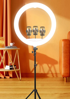 Lampu cincin LED 22 inci untuk fotografi, lampu cincin 22 inci Tripod 2m dengan 3 pemegang ponsel klip di ponsel & remote control
