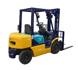 Sản xuất tại Nhật Bản KOMATSU 2.5ton mini xe nâng diesel với <span class=keywords><strong>Side</strong></span> <span class=keywords><strong>Shift</strong></span> nâng cao 3m ban đầu KOMATSU FD25 <span class=keywords><strong>TCM</strong></span> 3ton sử dụng xe nâng máy - Product Image 1