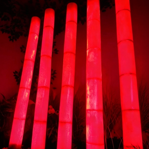 Lámpara Decorativa con Motivos Navideños en Rojo para Festivales y Decoración de Jardines, Luz para Exteriores IP65 para Césped y Paisajismo - Product Image 1