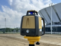 Niveleur laser à double mât pour terrains de sport, haute précision pour le nivellement des terrains de football et de rugby, prix de dépôt