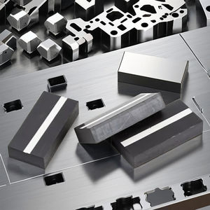 בלוקים מגנטיים מגומי, חיתוך בהתאמה אישית, ניקוב, יציקה, אלקטרומגנט פריט תעשייתי, הרמת כרטיסים, פס מגנטי - Product Image 1