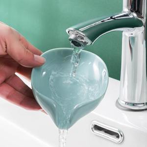 Support de Savon en Forme de Feuille pour Drainage, Boîte de Rangement Sans Eau, Plateau pour Éponge de Douche avec Ventouse, Fournitures de Bain et Toilettes en Gros - Product Image 3