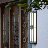 Lampe murale solaire extérieure LED en fer, étanche, économie d'énergie, protection de l'environnement, style chinois, forme de pilier, garantie de 2 ans