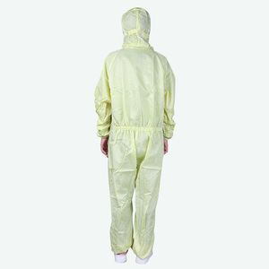 Gele mesh cleanroom overall met oorkap, speekselbeschermer, ID-gesp en zak voor precisieproductie - Product Image 3