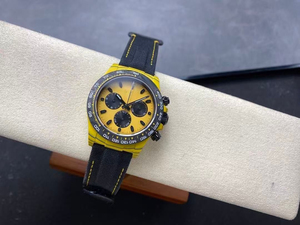 Montre mécanique automatique pour homme en fibre de carbone sur mesure de haute qualité avec mouvement ETA, réserve de marche luxueuse 4130 - Product Image 5